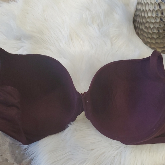 Victoria's Secret Deep Purple Lace Bra - Picture 10 of 14